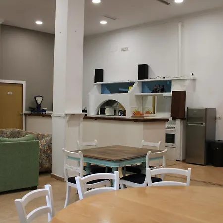 Hostel Alojamiento Puente Viesgo *